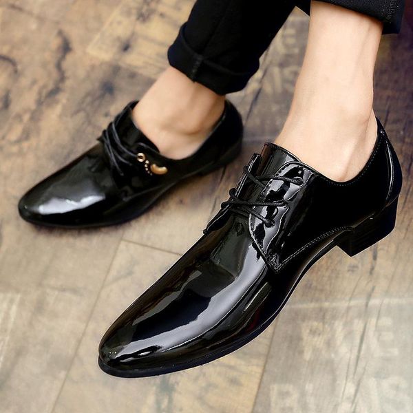 dress shoes business men pointed toe patent leather black formal wedding 2021 oxford for chaussure homme
dress shoes business men pointed toe patent leather black formal wedding 2021 oxford for chaussure homme