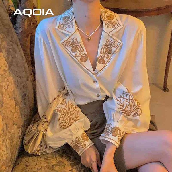 spring vintage women blouse button floral embroidery puff long sleeve loose tunic ladies shirt elegant fashion female 210521, White
spring vintage women blouse button floral embroidery puff long sleeve loose tunic ladies shirt elegant fashion female 210521, White