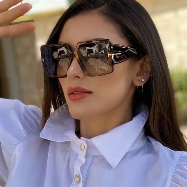 leopard vintage oversized shades sunglasses women men traveling metal t sun glasses for woman square zonnebril dames, White;black
leopard vintage oversized shades sunglasses women men traveling metal t sun glasses for woman square zonnebril dames, White;black
