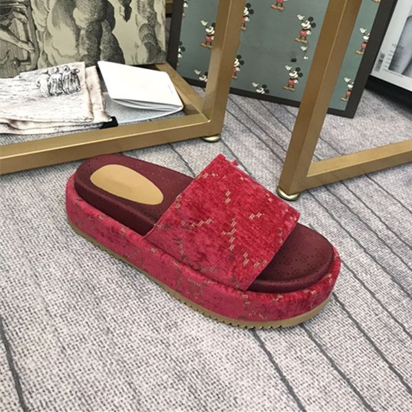 2021 fashion women's slippers designer design thick bottom comfortable genuine shoes luxurious atmosphere elegant, Black
2021 fashion women's slippers designer design thick bottom comfortable genuine shoes luxurious atmosphere elegant, Black