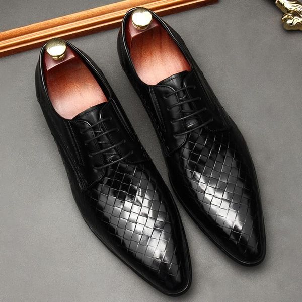 dress shoes men oxfords genuine leather british black brown wine red handmade formal flats lace-up brogue
dress shoes men oxfords genuine leather british black brown wine red handmade formal flats lace-up brogue