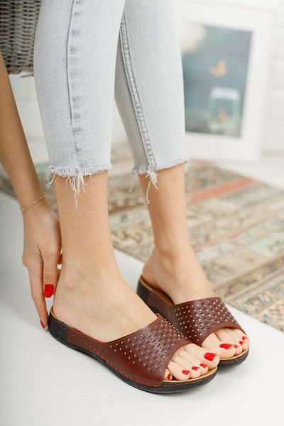 slippers stone burgundy, Black 
slippers stone burgundy, Black