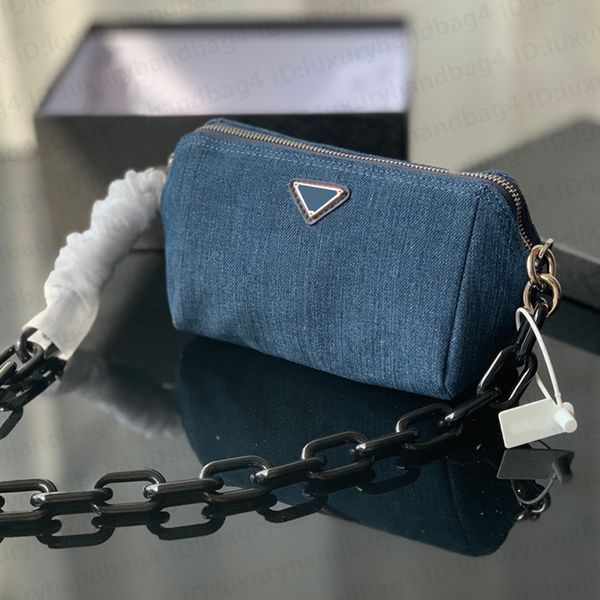 5a+ women bags dumplings package designer clutch crossbody bag denim mini chain handbags classic fashion purse with box
5a+ women bags dumplings package designer clutch crossbody bag denim mini chain handbags classic fashion purse with box