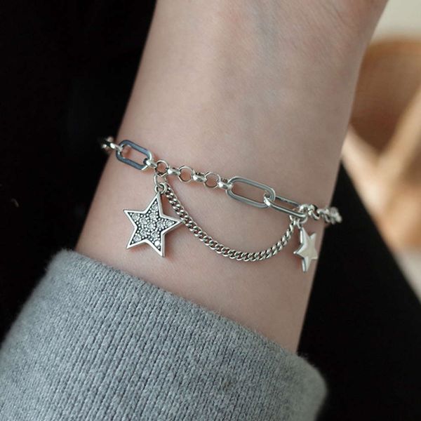 silver flash diamond 925 star chain ins bracelet women's simple design sense niche senseries texture, Golden;silver
silver flash diamond 925 star chain ins bracelet women's simple design sense niche senseries texture, Golden;silver