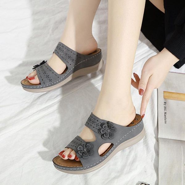 slippers fashion 2021 women's flower thick comfort hollow flat slipper sandals beach casual shoes d2#2, Black
slippers fashion 2021 women's flower thick comfort hollow flat slipper sandals beach casual shoes d2#2, Black