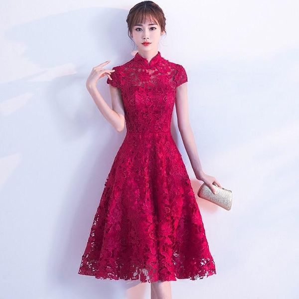 burgundy lady lace marry chinese dresses perspective appliques bride wedding party toast qipao skirt mid-length cheongsam gown ethnic clothi, Red
burgundy lady lace marry chinese dresses perspective appliques bride wedding party toast qipao skirt mid-length cheongsam gown ethnic clothi, Red