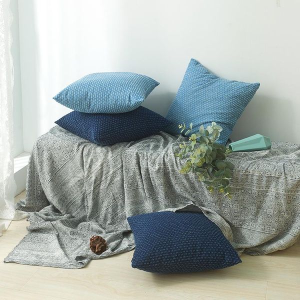 cushion/decorative pillow denim pillowcase fashionable and easy-to-fit home decoration cushion cover blue series matte texture throw high qu
cushion/decorative pillow denim pillowcase fashionable and easy-to-fit home decoration cushion cover blue series matte texture throw high qu