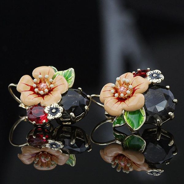 stud enamel glaze flowers hook earrings with zircon deocr elegant design lightweight durable long lasting for daliy life ml, Golden;silver
stud enamel glaze flowers hook earrings with zircon deocr elegant design lightweight durable long lasting for daliy life ml, Golden;silver