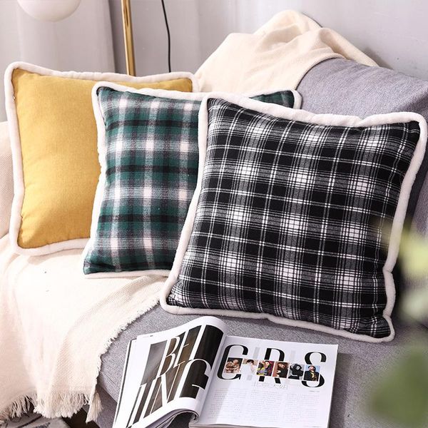 simplicity plaid winter cushion covers black red christmas waist pillowcase xmas decoration gifts european pillow cases cushion/decorative
simplicity plaid winter cushion covers black red christmas waist pillowcase xmas decoration gifts european pillow cases cushion/decorative