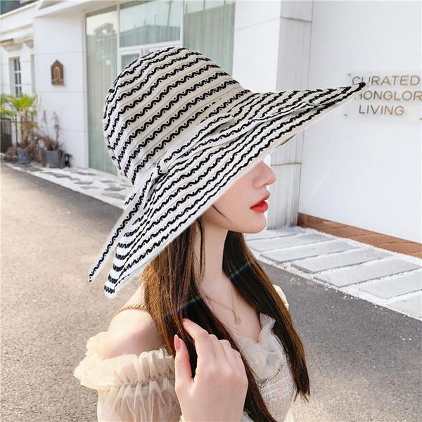wide brim hats 2021 fashion hepburn wind bule white striped bowknot summer sun hat beautiful women straw beach large brimmed, Blue;gray
wide brim hats 2021 fashion hepburn wind bule white striped bowknot summer sun hat beautiful women straw beach large brimmed, Blue;gray