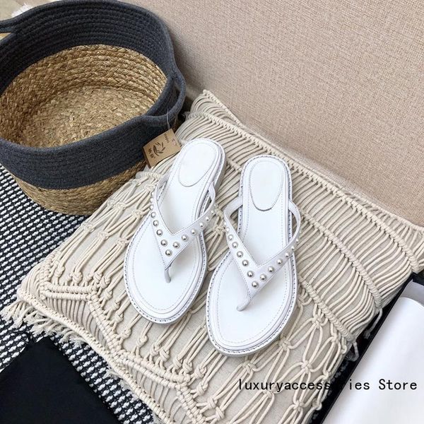 fashion 2021summer leather inlaid pearl flip flops round head ladies flat-bottomed slippers elegant all-match party shoes, Black
fashion 2021summer leather inlaid pearl flip flops round head ladies flat-bottomed slippers elegant all-match party shoes, Black