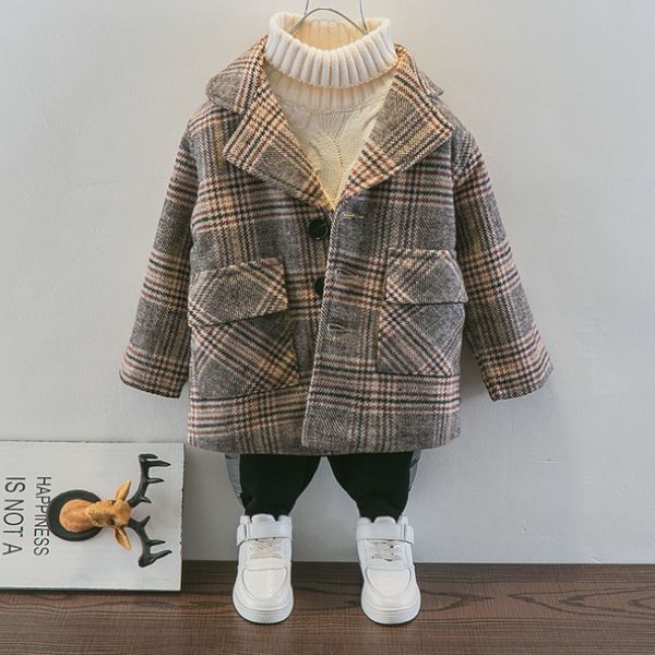 autumn boys woolen coat fashion thicken plaid v-neck long jacket for children outwear foreign style winter kids clothes, Blue;gray
autumn boys woolen coat fashion thicken plaid v-neck long jacket for children outwear foreign style winter kids clothes, Blue;gray
