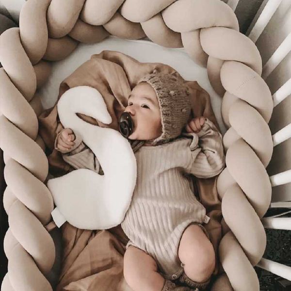 bedding sets 1m/2m/3m/4m knot braid bed bumper born crib protector pillow cushion baby in the room decor
bedding sets 1m/2m/3m/4m knot braid bed bumper born crib protector pillow cushion baby in the room decor
