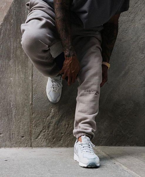 19ss pants fog fear of god essentials letter embroidery high street sweatpants 3m reflective vintage color fashion sport outdoor fitness, Black
19ss pants fog fear of god essentials letter embroidery high street sweatpants 3m reflective vintage color fashion sport outdoor fitness, Black