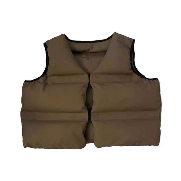 men's vests chaokan's same upper body can wear down on both sides. high street fashion handsome ruffian warm coat vest, Black;white
men's vests chaokan's same upper body can wear down on both sides. high street fashion handsome ruffian warm coat vest, Black;white