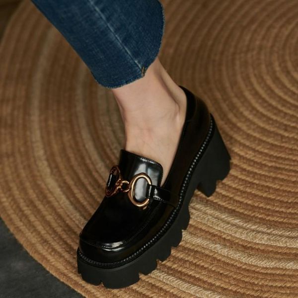 dress shoes 2021autumn women platform wedge pumps black patent leather thick sole oxford stilettos buckle decors lady prom zapatillas
dress shoes 2021autumn women platform wedge pumps black patent leather thick sole oxford stilettos buckle decors lady prom zapatillas