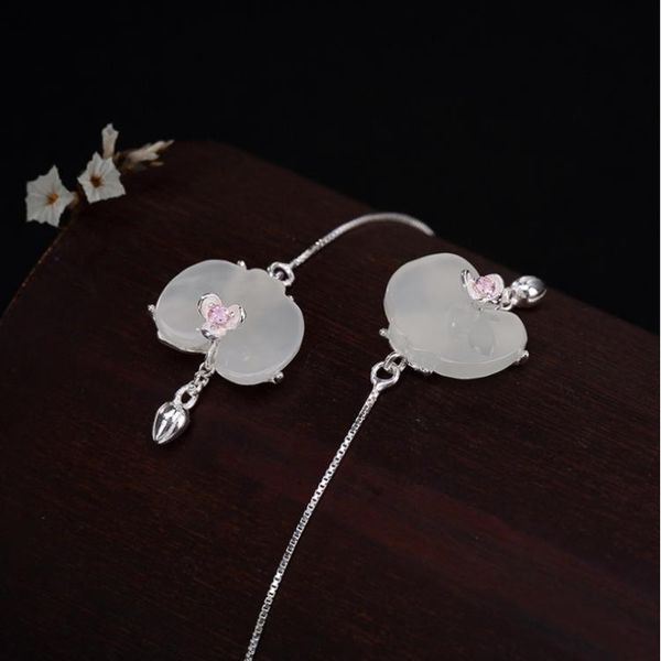 original design natural hetian white jade petal tassel earrings chinese retro fresh and elegant charm women's silver jewelry dangle & c
original design natural hetian white jade petal tassel earrings chinese retro fresh and elegant charm women's silver jewelry dangle & c