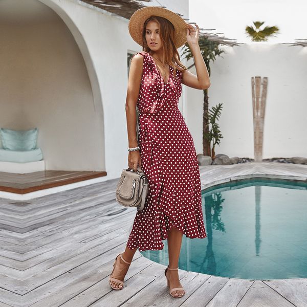 ladies summer v-neck spaghetti strap polka dot women 2021 new elegant ruffles high waist mid-calf print long dress, Black;gray
ladies summer v-neck spaghetti strap polka dot women 2021 new elegant ruffles high waist mid-calf print long dress, Black;gray