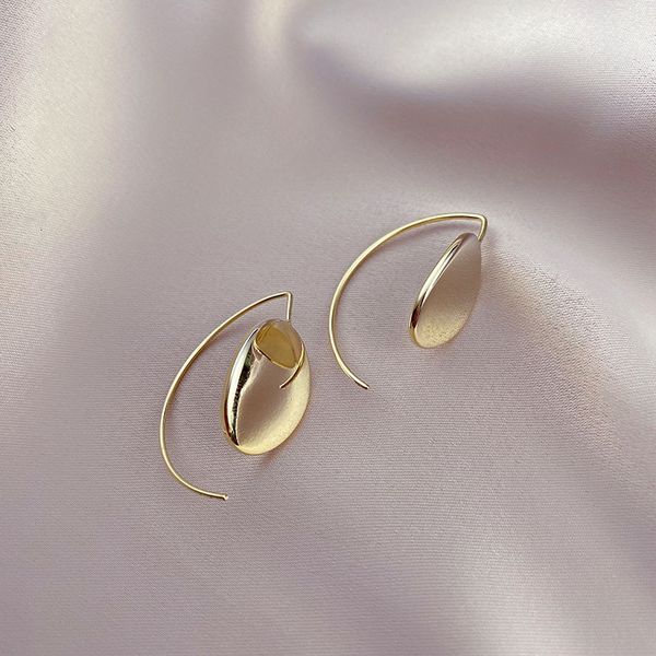 cool style designer s925 silver needle 14k gold earrings metal simple earrings, Golden
cool style designer s925 silver needle 14k gold earrings metal simple earrings, Golden