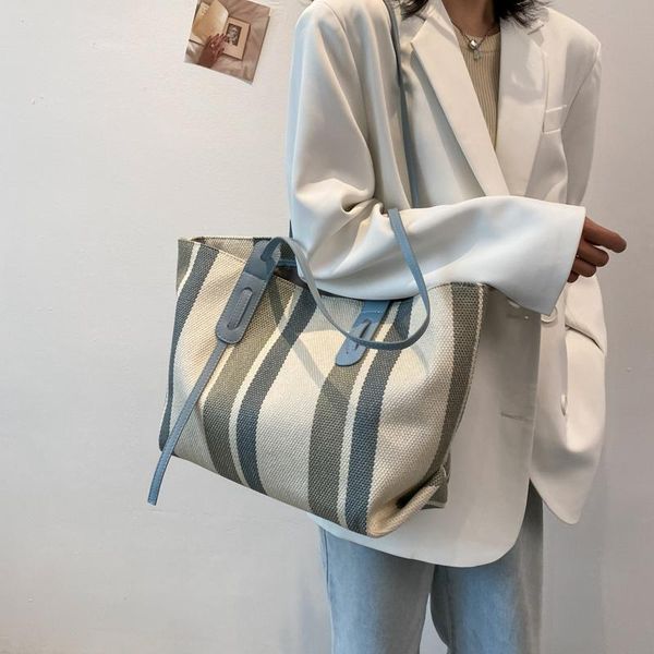 evening bags women's luxury striped designer large-capacity ladies handbag 2021 fashion brand canvas large shoulder bag
evening bags women's luxury striped designer large-capacity ladies handbag 2021 fashion brand canvas large shoulder bag