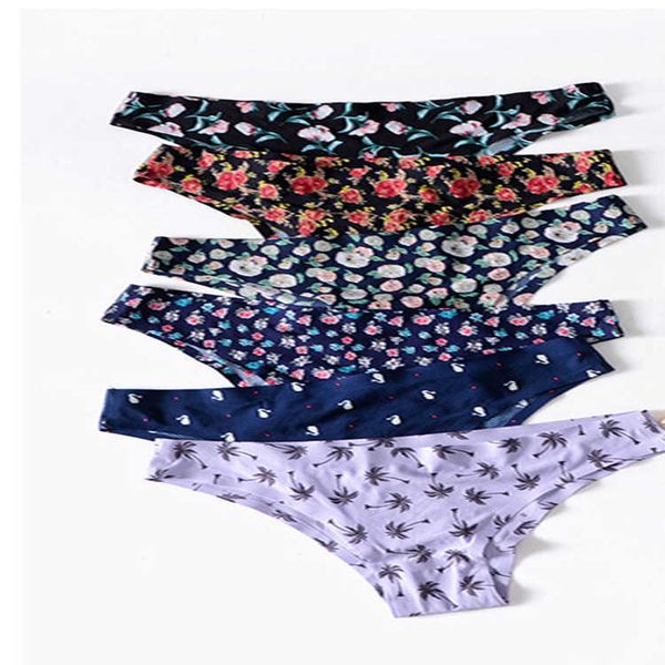 g strings underwear and breathable , cotton stall, alluring sports fitness, seamless half buttock low waist briefs for women, Black;white
g strings underwear and breathable , cotton stall, alluring sports fitness, seamless half buttock low waist briefs for women, Black;white