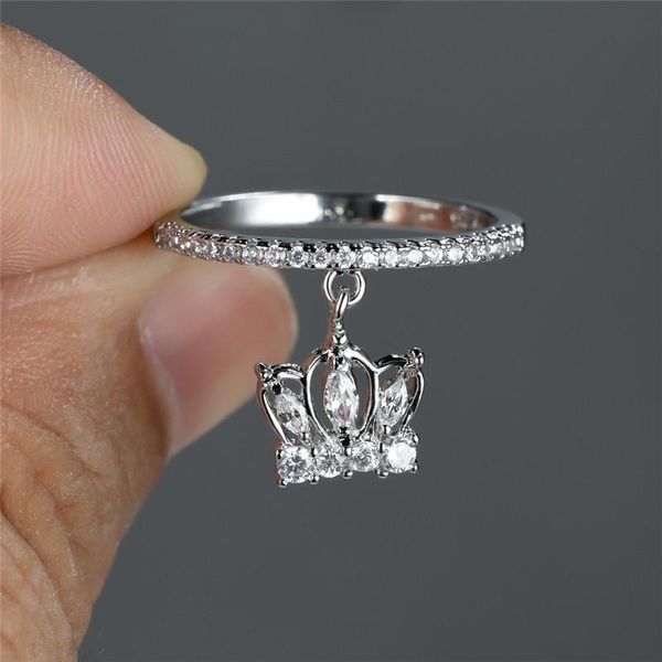 wedding rings dainty gold silver color ring geometric small stone white zircon luxury crystal queen crown pendant for women, Slivery;golden
wedding rings dainty gold silver color ring geometric small stone white zircon luxury crystal queen crown pendant for women, Slivery;golden
