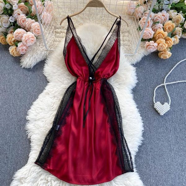 women's sleepwear open back mesh lace patchwork deep v-neck satin night dress women fashion summer spaghetti strap lace-up mi, Black;red
women's sleepwear open back mesh lace patchwork deep v-neck satin night dress women fashion summer spaghetti strap lace-up mi, Black;red