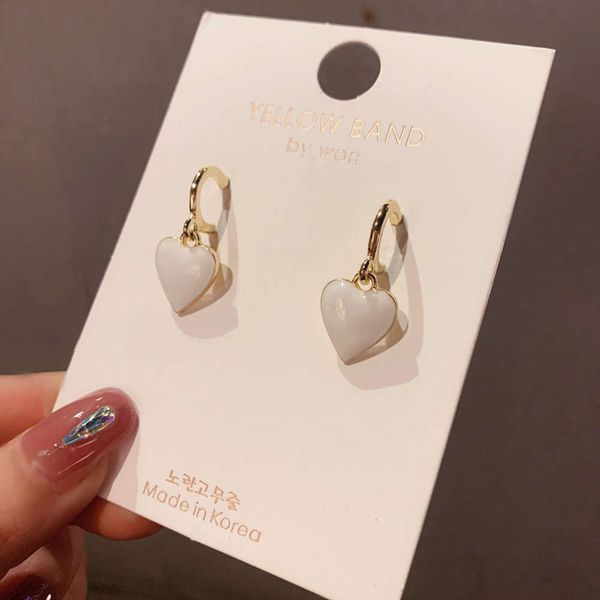 south korea s925 silver needle milk white love temperament net red advanced atmosphere simple versatile earrings for women, Black
south korea s925 silver needle milk white love temperament net red advanced atmosphere simple versatile earrings for women, Black