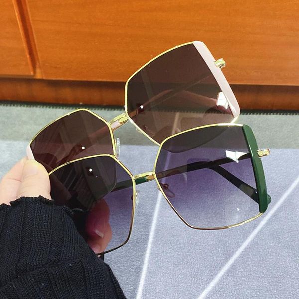 sunglasses fashion women square oversized gradient metal big frame sun glasses shades coulos lentes de sol mujer uv, White;black
sunglasses fashion women square oversized gradient metal big frame sun glasses shades coulos lentes de sol mujer uv, White;black