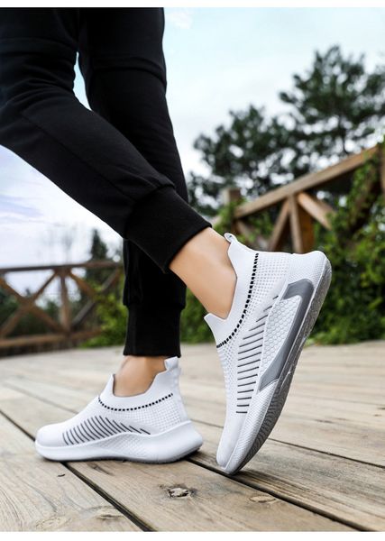 2021 pd306 winter new casual running shoes white black flying shuttle breathable sneakers size 36-45
2021 pd306 winter new casual running shoes white black flying shuttle breathable sneakers size 36-45