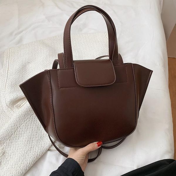 evening bags high-quality ladies casual handbags 2021 women's fashion autumn all-match retro shoulder bag portable tote women
evening bags high-quality ladies casual handbags 2021 women's fashion autumn all-match retro shoulder bag portable tote women