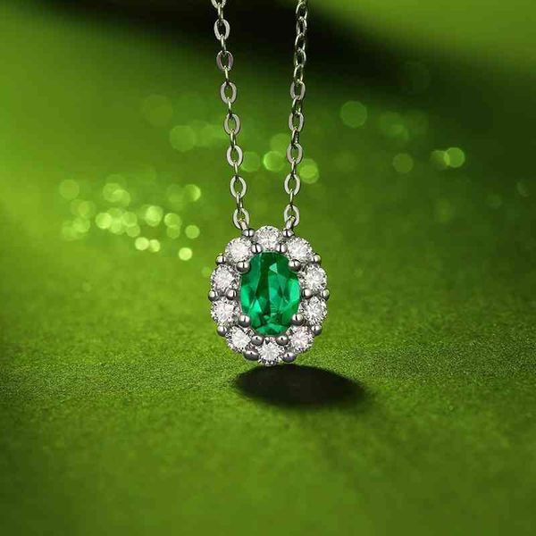 s925 colombia emerald pendant necklace inlaid with mosan diamond jewelry for women, Black
s925 colombia emerald pendant necklace inlaid with mosan diamond jewelry for women, Black