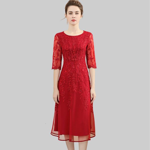 luxury casual dresses happy -in-law wedding improved cheongsam large size embroidery temperament married daughter marriage slim drs, Black;gray
luxury casual dresses happy -in-law wedding improved cheongsam large size embroidery temperament married daughter marriage slim drs, Black;gray