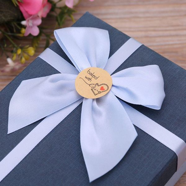 gift wrap 500pcs baked with love round kraft paper sticker adhesive baking label for christmas festival cake box
gift wrap 500pcs baked with love round kraft paper sticker adhesive baking label for christmas festival cake box
