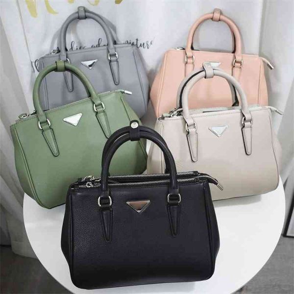 luxury designer crossbody shoulder backpack handbags tote bag bags handbags wallet purse online the style fashion cool genuine cow leather o
luxury designer crossbody shoulder backpack handbags tote bag bags handbags wallet purse online the style fashion cool genuine cow leather o