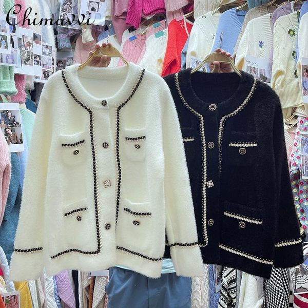 women's knits & tees 2021 autumn women fashion round collar long sleeve sweater coat female single-breasted loose knitted cardigan, White
women's knits & tees 2021 autumn women fashion round collar long sleeve sweater coat female single-breasted loose knitted cardigan, White