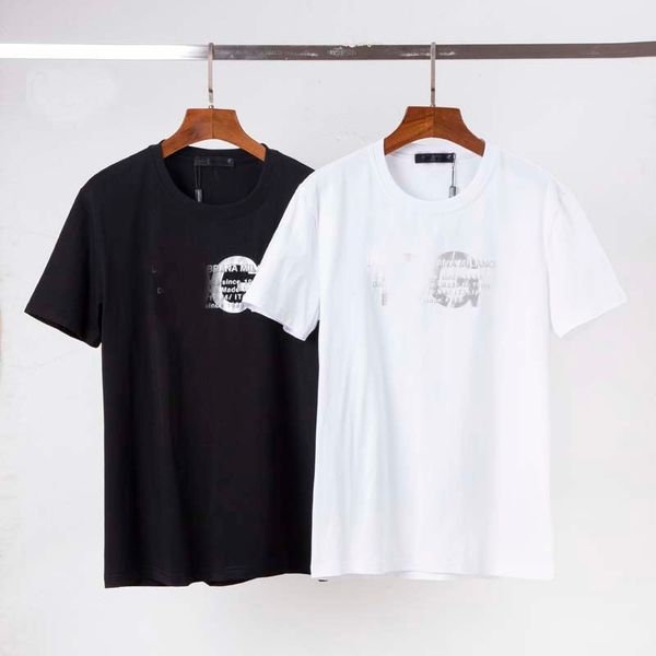 2021 luxury casual t-shirt new mens wear designer short sleeve t-shirt 100% cotton wholesale black and white size m~2x, White;black
2021 luxury casual t-shirt new mens wear designer short sleeve t-shirt 100% cotton wholesale black and white size m~2x, White;black