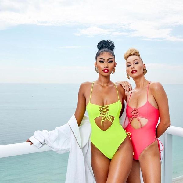 aitonoble bikini one piece swimsuit bandeau beachwear women ladies swimwear one-piece suits
aitonoble bikini one piece swimsuit bandeau beachwear women ladies swimwear one-piece suits