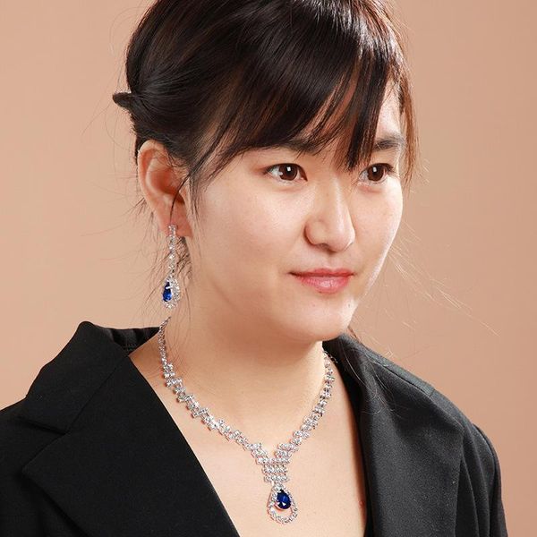 pendant necklaces fashion claw chain bridal jewelry ocean blue rhinestone pandent necklace earrings set for female wedding clothes decor, Silver
pendant necklaces fashion claw chain bridal jewelry ocean blue rhinestone pandent necklace earrings set for female wedding clothes decor, Silver