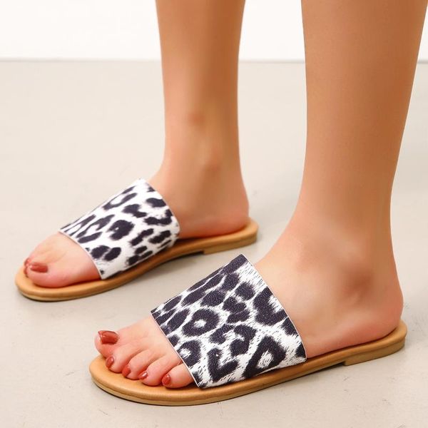 slippers 2021 fashion leopard print holiday beach multi-color optional women's casual sandals, Black
slippers 2021 fashion leopard print holiday beach multi-color optional women's casual sandals, Black