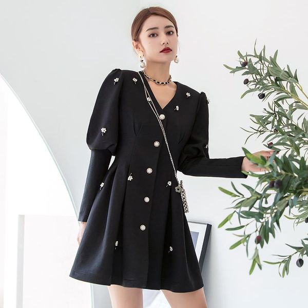 casual dresses yigelila autumn women black dress elegant vintage empire slim above knee 65978, Black;gray
casual dresses yigelila autumn women black dress elegant vintage empire slim above knee 65978, Black;gray