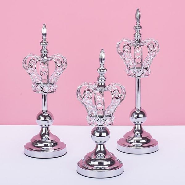 holders gold crown shape stand fashion wedding exquisite candelabros table candlestick for party home decoration candle lantern
holders gold crown shape stand fashion wedding exquisite candelabros table candlestick for party home decoration candle lantern