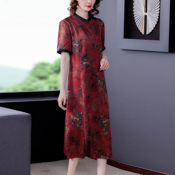 luxury cheongsam 2021 cheongsam improved drs stand collar chine style cloud gauze, Blue;red
luxury cheongsam 2021 cheongsam improved drs stand collar chine style cloud gauze, Blue;red