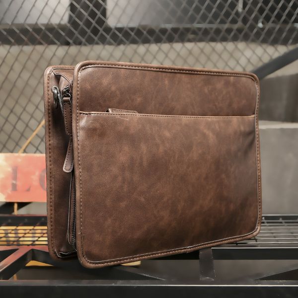 briefcase 2021 korean one shoulder diagonal cross bag office men's handbag business fashion
briefcase 2021 korean one shoulder diagonal cross bag office men's handbag business fashion
