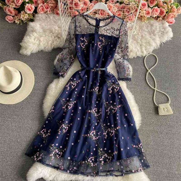 the spring fashion is thin mesh embroidered vestidos femininity waist a-line midi dress gk166 210507, Black;gray
the spring fashion is thin mesh embroidered vestidos femininity waist a-line midi dress gk166 210507, Black;gray