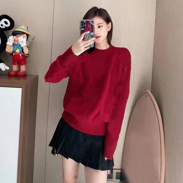 2021 -spring and autumn new flocking embroidery letters round neck knitted loose sweater women 3bhn, White;black
2021 -spring and autumn new flocking embroidery letters round neck knitted loose sweater women 3bhn, White;black