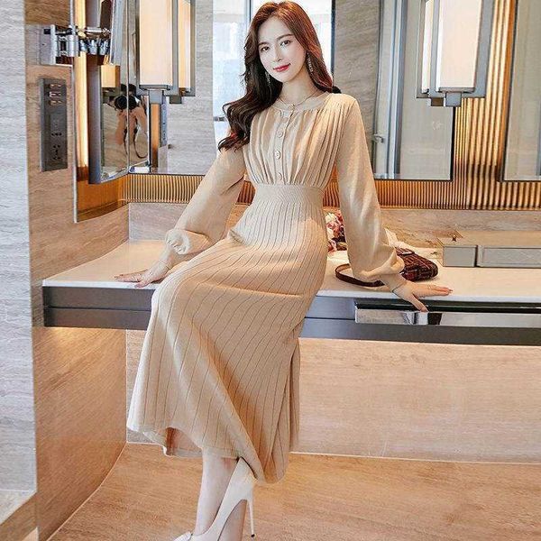 knitted dr's utumn winter 2021 medium long style, over the knee, thin temperment nd skirt with coat, Black;gray
knitted dr's utumn winter 2021 medium long style, over the knee, thin temperment nd skirt with coat, Black;gray