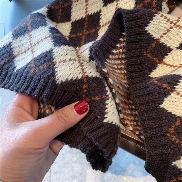 hats, scarves & gloves sets 2021 wild thin scarf female winter ins retro diamond lattice thick knitted imitation cashmere shawl, Blue;gray
hats, scarves & gloves sets 2021 wild thin scarf female winter ins retro diamond lattice thick knitted imitation cashmere shawl, Blue;gray