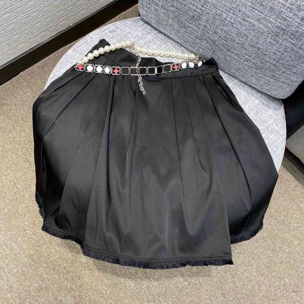 casual dresses pearl dress luxury chain belt decoration black ball gown skirts womens summer runway design tassel bottom elegant lady midi s, Black;gray
casual dresses pearl dress luxury chain belt decoration black ball gown skirts womens summer runway design tassel bottom elegant lady midi s, Black;gray
