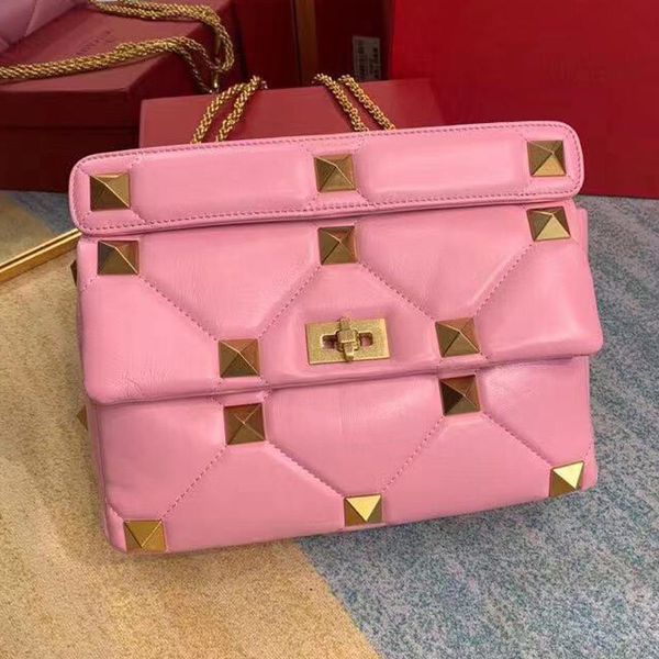 sheepskin leather handbag purse chain flap stud stitching clutch shoulder rivet bronze hardward crossbody bags
sheepskin leather handbag purse chain flap stud stitching clutch shoulder rivet bronze hardward crossbody bags